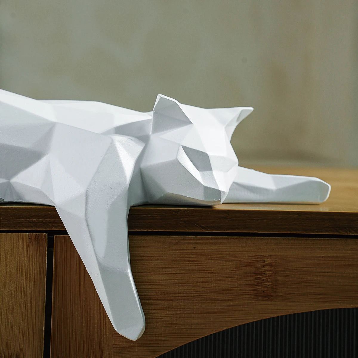 Estátua de Gato Branco / Preto Geométrica - Macasishop