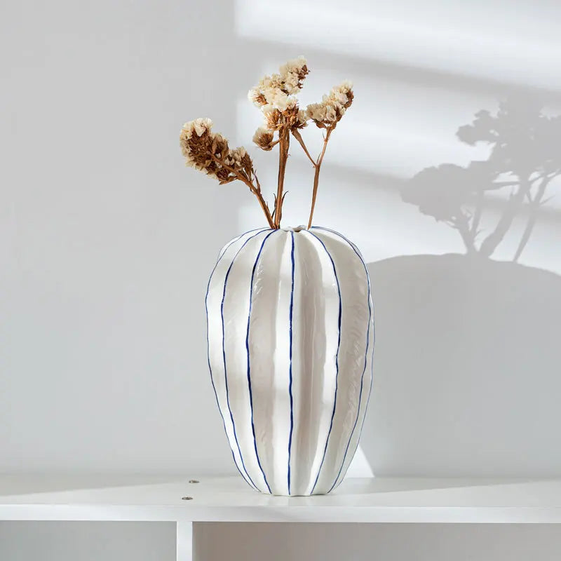 Vaso de Cerâmica Carambola: Elegância para Sua Decoração