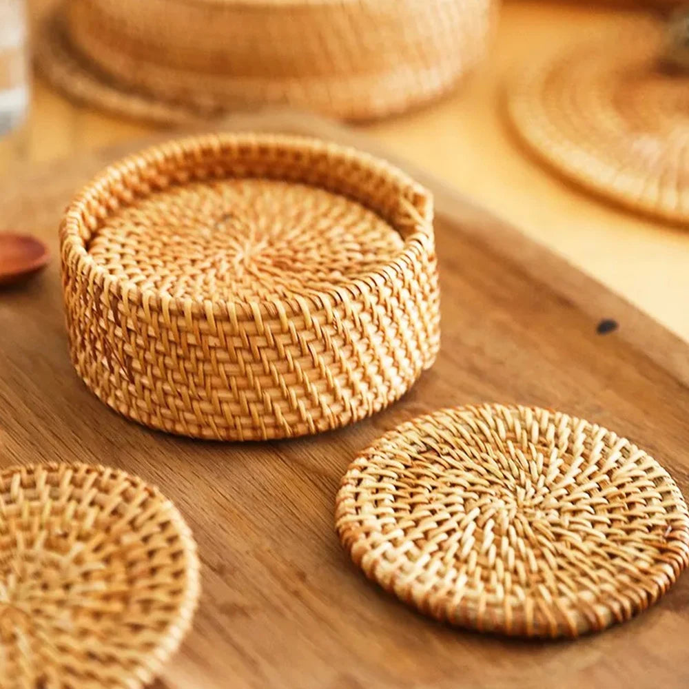 Conjunto de Porta-Copos de Rattan Elegante - 6 Peças