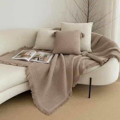 Manta de Sofá em Piquet 100% Algodão com Franjas Boho – Aconchego Boho para Sofá e Cama
