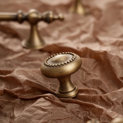 Puxadores de Bronze Antigo para Armário - Elegância e Sofisticação