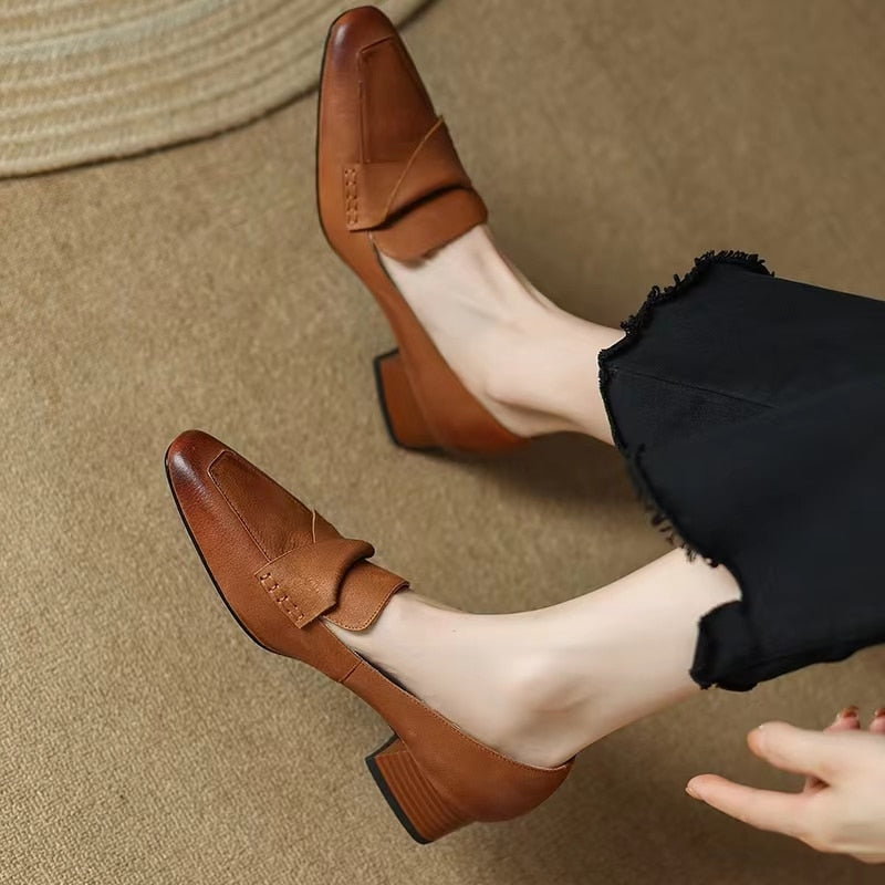 Women Oxford Shoes Square Toe Boat Shoes for Woman Pumps Pleated Slip on Mid Heels Office Ladies Shoes Grain Chunky Heels 9951N