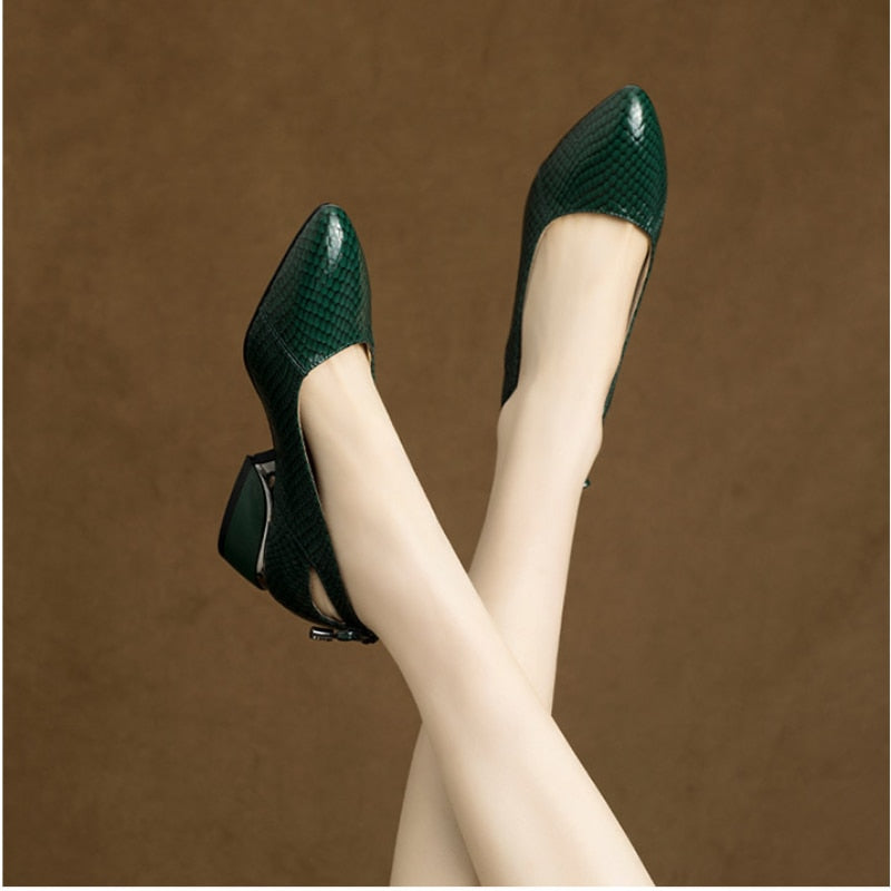 2023 New Soft Leather Shallow Mouth  Single Shoes  Women's Thick  Heel Pointed  Bow Low Heel Women's Shoes Versatile Scoop Shoes