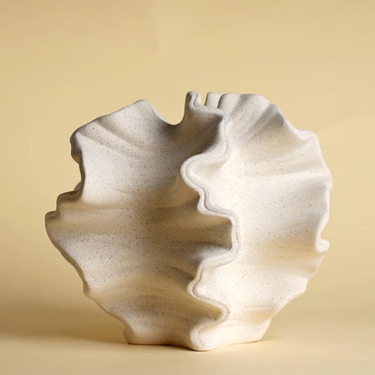 Vaso Escultural Nórdico em Cerâmica Fosca - Elegância Atemporal