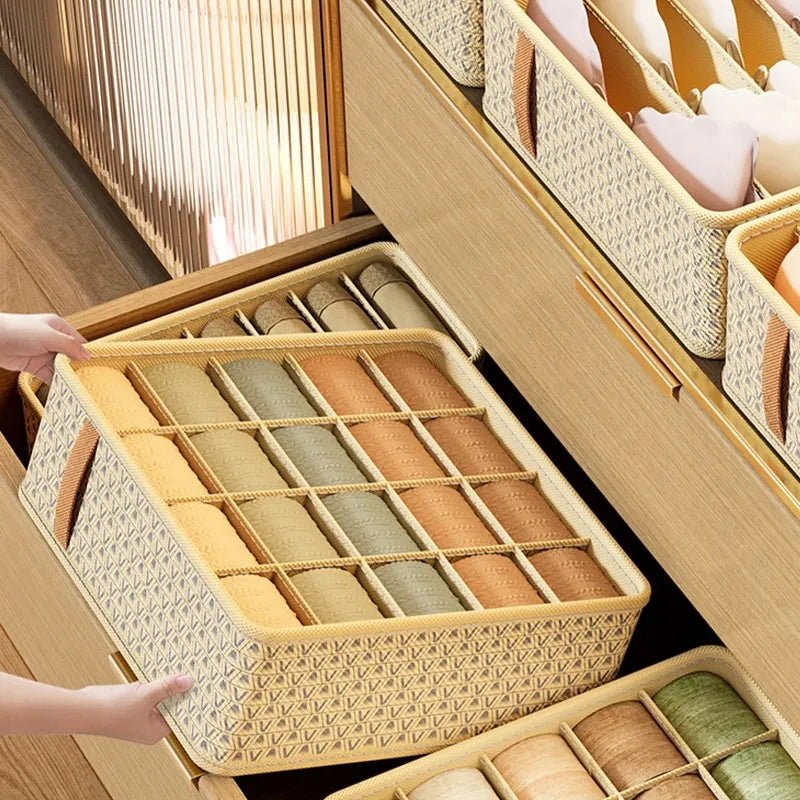Caixa Organizadora de Roupas com Design Sofisticado